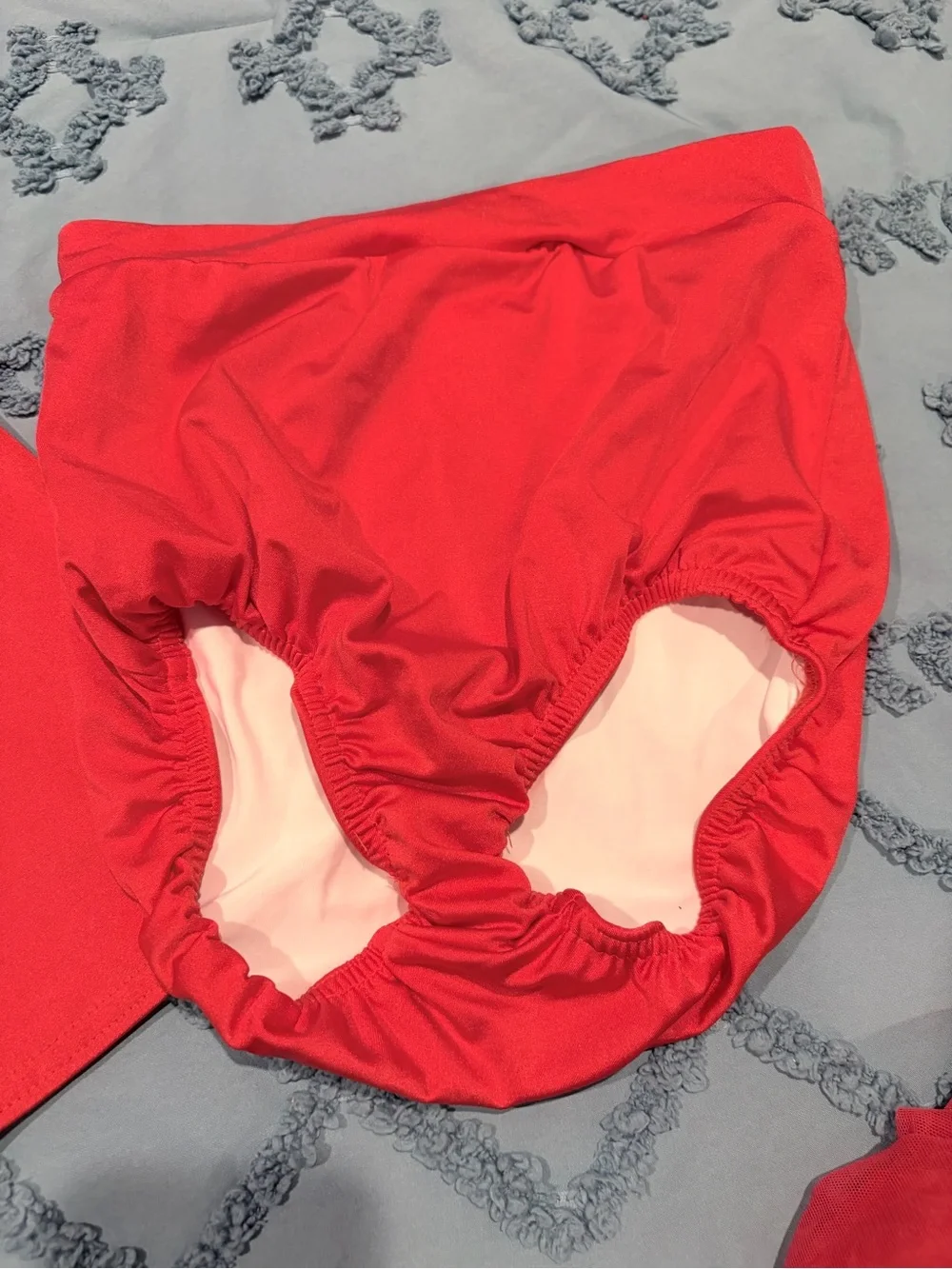 Kellé 3-Piece Red Dance Costume Adult Medium Mesh Crop Top & High-Waisted Shorts